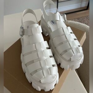 NEW Steve Madden Platform Sandals